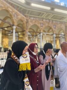 tips khusyuk umroh wanita